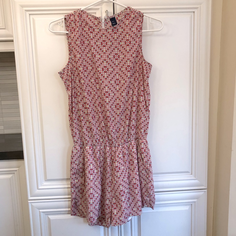 GAP women’s short romper